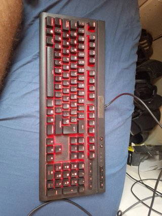 Teclado Gaming Corsair K68 Mecánico