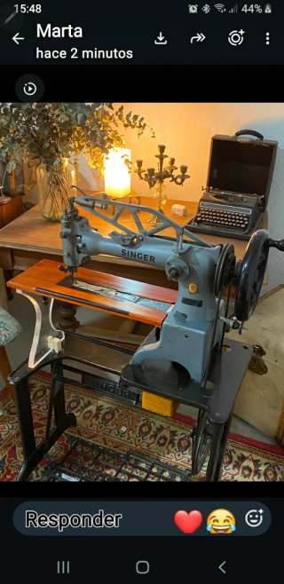 Máquina de coser Singer modelo 29k71 restaurada