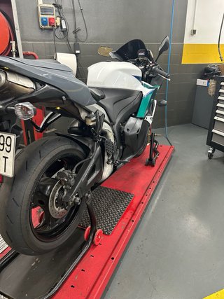 Cbr 600 rr 2010