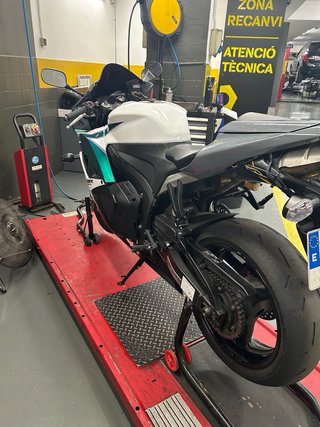 Cbr 600 rr 2010