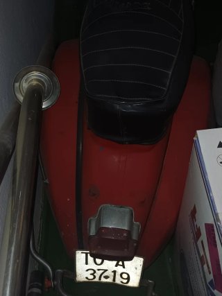 Vespa 160 - Años 60 matriculada escucho ofertas!
