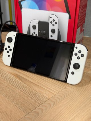 ¡Como NUEVA! Nintendo Switch OLED Completa