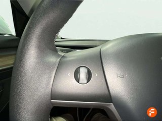 Tesla Model 3 RWD