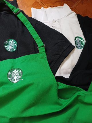 Ropa Starbucks