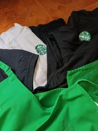Ropa Starbucks