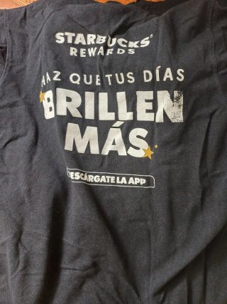 Ropa Starbucks