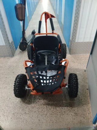 Coche de batería