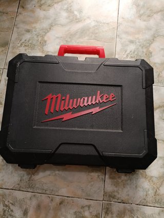 Martillo Perforador Milwaukee PH 26 T