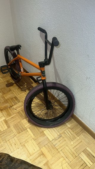 Bicicleta BMX Naranja