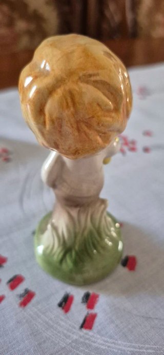 Soprammobile in ceramica o porcellana, vintage