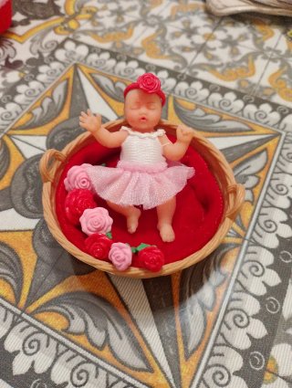 My mini baby San Valentín zuru cesta rosas