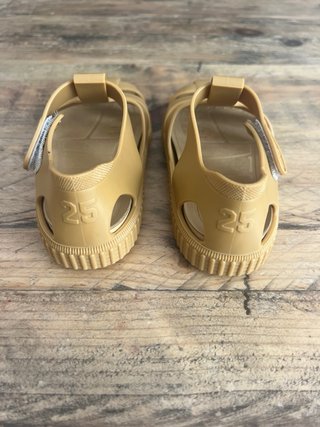 Sandalias Igor