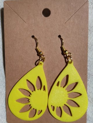 Pendientes Amarillos Diseño Flor