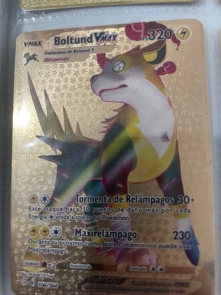 Cartas Pokémon Doradas VMAX