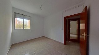 Piso en venta en La Verneda i la Pau en Barcelona