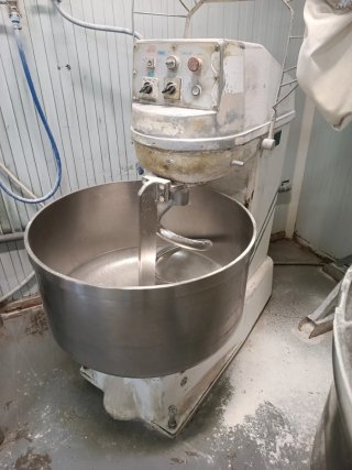 Amasadora espiral industrial