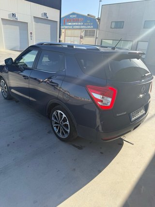 SSANGYONG XLV - 2018 - AUTOMATICO - CUERO - TECHO