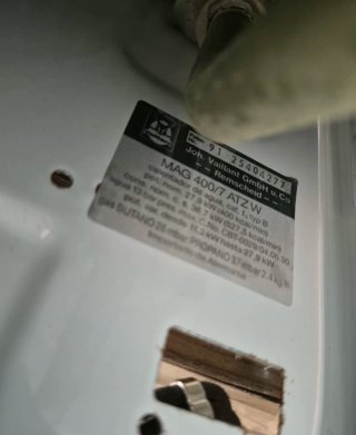 CALENTADOR DE AGUA A GAS VAILLANT MAG 400/7
