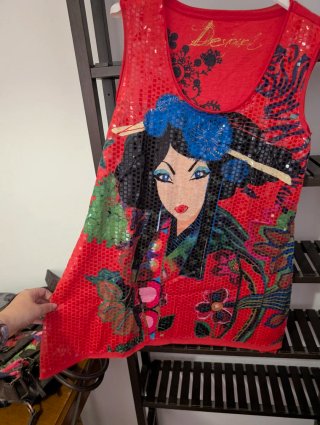 Top Desigual Mujer Estampado Geisha Lentejuelas