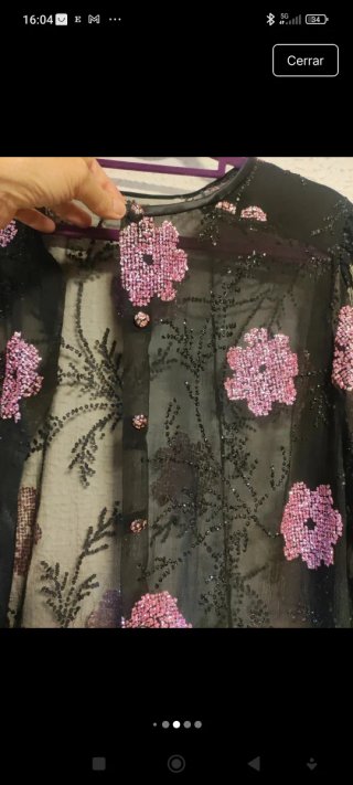 Conjunto de blusa y falda de fiesta