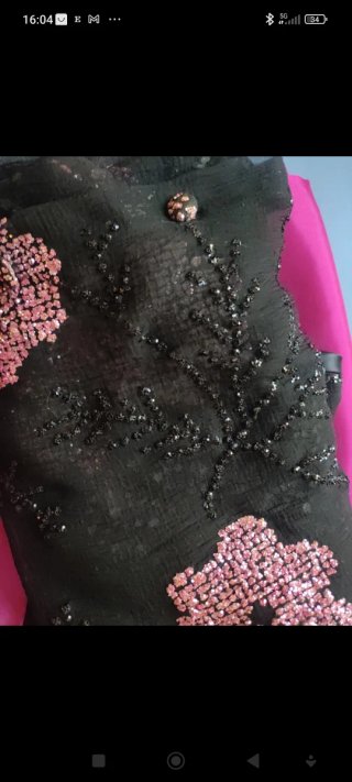 Conjunto de blusa y falda de fiesta