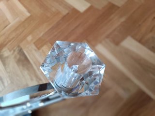 Hermosa Lámpara techo de cristal y acero.