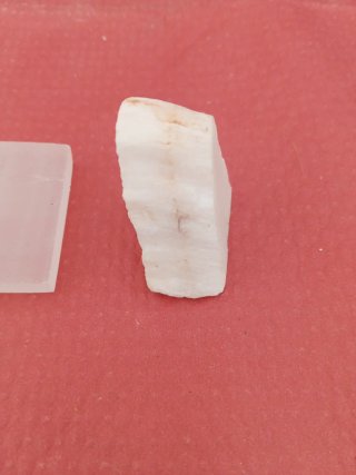 Lote de 2 piezas de selenita