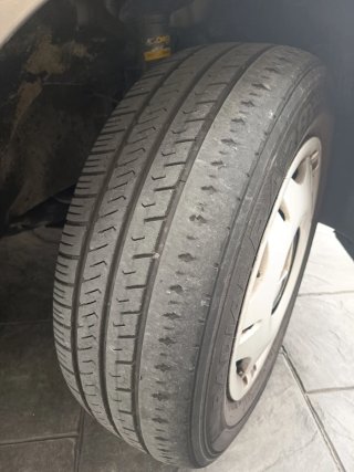 Ruedas con Tapacubos Mercedes Vito Viano R16