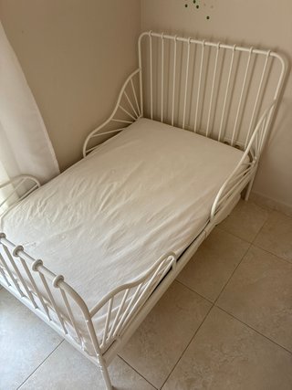 Cama infantil extensible blanca
