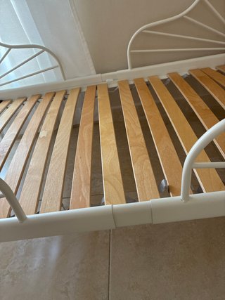 Cama infantil extensible blanca