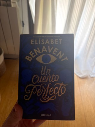 Un cuento perfecto