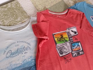 Lote 3 Camisetas y Pantalón Quiksilver T16