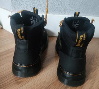 Stivali Dr. Martens Air Wair Neri e Gialli