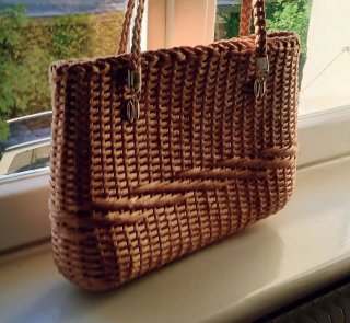 Borsa grande in rafia intrecciata