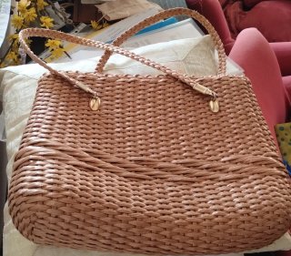 Borsa grande in rafia intrecciata