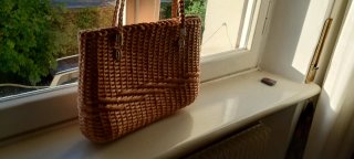 Borsa grande in rafia intrecciata