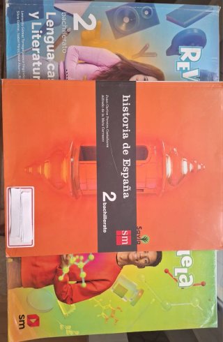 Libros de segundo bachillerato REVUELA SM