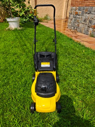 Cortacésped eléctrico 1000W