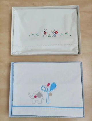 Juego de sábanas cuna bordado