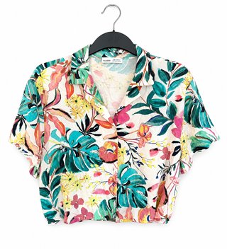 Camisa Pull&Bear flores tropicales M