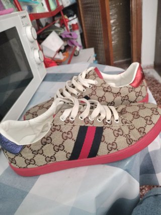 Sneakers Gucci con suola rossa, le migliori in assoluto