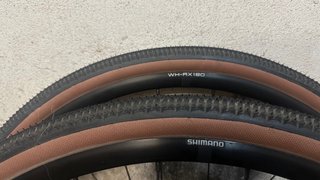 Rodas Gravel Shimano WH-RX810