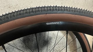 Rodas Gravel Shimano WH-RX810