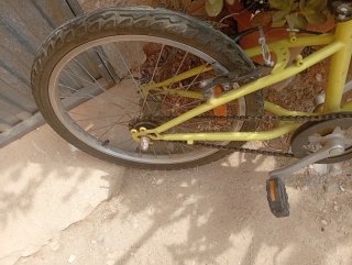 Bicicleta Orbea 300 niña y otra btwin