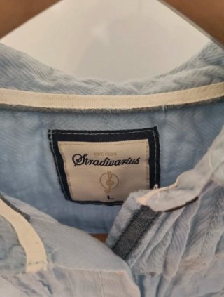 Camisa Stradivarius azul claro 100% algodón