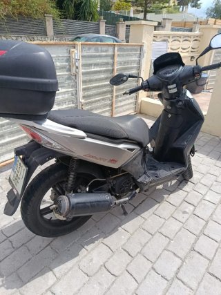 Kymco Agility City 125cc Scooter