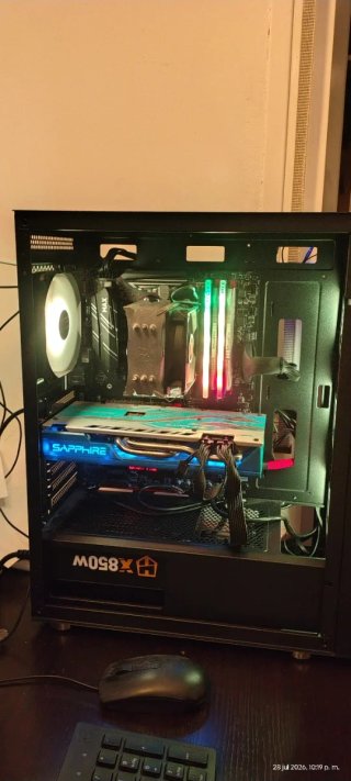 PC Ryzen 7 24GB RAM 1TB NVMe RX 590 8GB