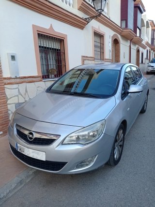 Opel Astra 2010