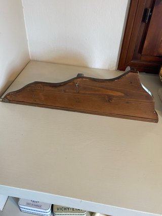 Angoliera in legno robusto 53x16x16