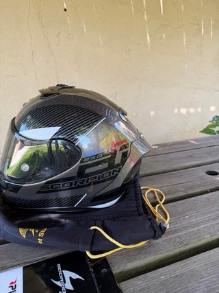 Cascos LS2 Vector II y Scorpion EXO-R1